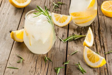 Tonik limon ve biberiye