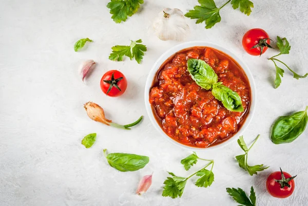 Italiaanse tomaat saus marinara — Stockfoto