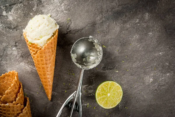 Ev yapımı limon sorbe