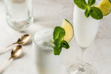 İtalyan alkollü kokteyl Sgroppino 