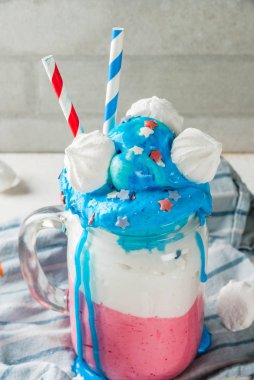 İçin 4 Temmuz Bağımsızlık günü tatil davranır. Ev yapımı milkshake,