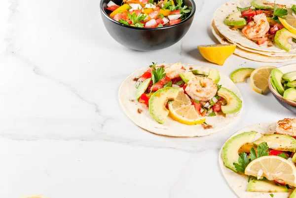 Tacos with salsa and shrimp — Stock Photo, Image