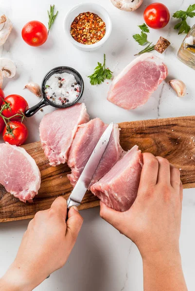 Çiğ et, domuz eti bonfile