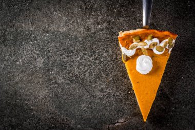 Baharatlı balkabağı turtası