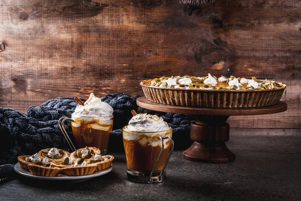 Kabak pasta, tartlets ve latte