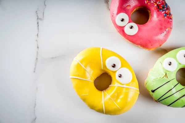 Monster-Donuts zu Halloween — Stockfoto