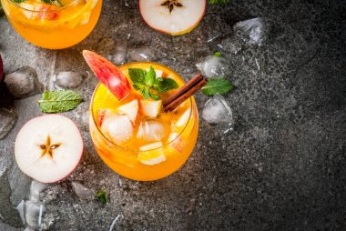 Elma elma şarabı mojito