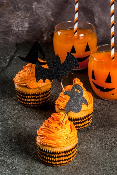 Cadılar Bayramı için komik Top kek