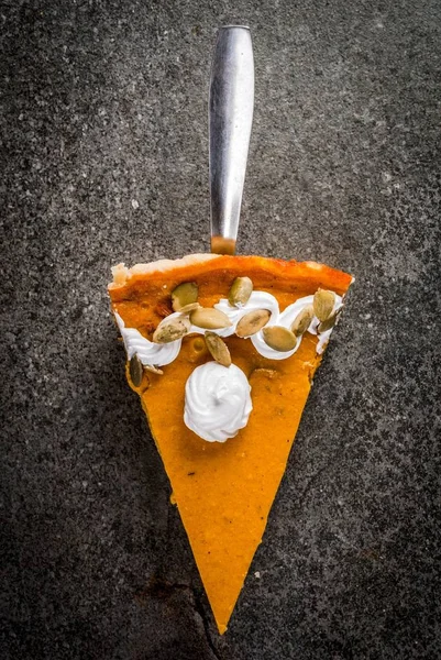 Baharatlı balkabağı turtası