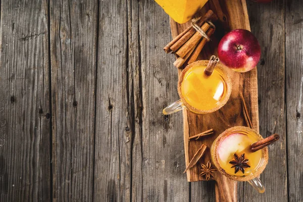 Baharatlı sıcak kabak sangria