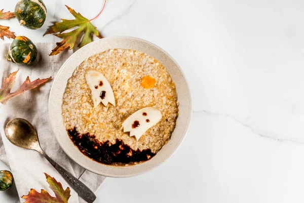 Halloween oats for kids — Stock Photo, Image