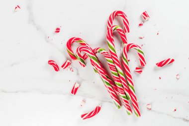 Noel candy buket köpekler