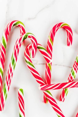 Noel şenlikli kavramı, bir çok geleneksel yeni yıl tatlılar 