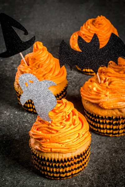 Cadılar Bayramı için komik Top kek