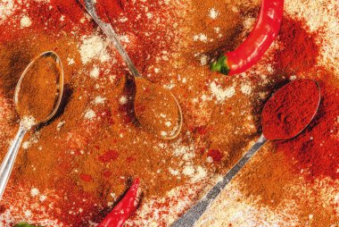 Kurutulmuş zemin baharat karışımı