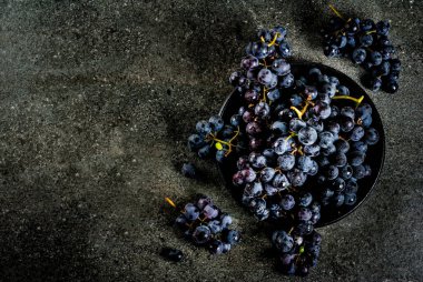Ham siyah üzüm