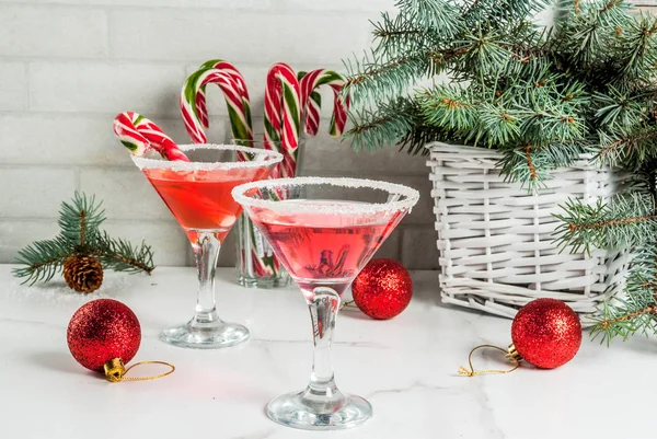 Christmas pink peppermint martini — Stock Photo, Image