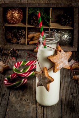 Süt gingerbread yıldız ile