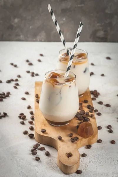 IJskoffie met karamel — Stockfoto