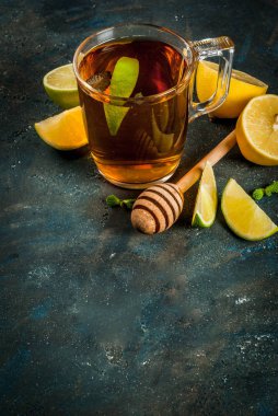 Siyah çay limon ve nane