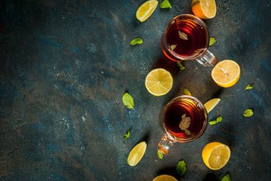 Siyah çay limon ve nane