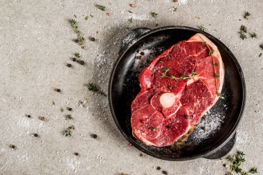 Baharat ile kuzu bonfile