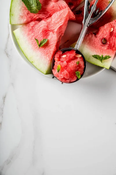 Karpuz granit dondurma