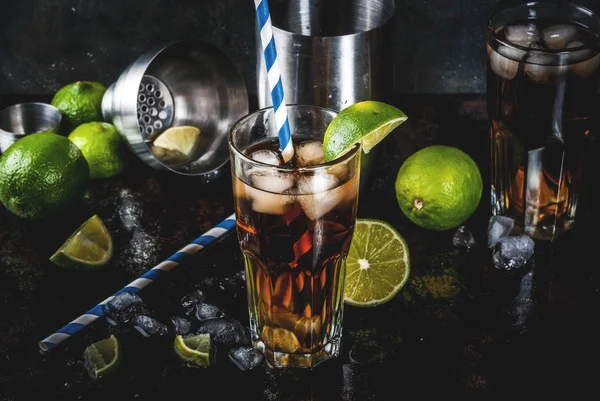 Cuba Libre, long island cocktail — Stockfoto