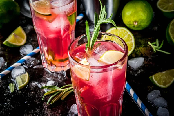 Cranberry en kalk cocktail — Stockfoto
