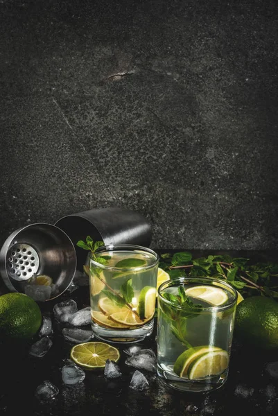 Ev yapımı limonata veya mojito kokteyl