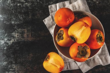 Ham olgun Trabzon hurması