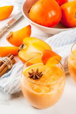 Trabzon hurması meyve yüzlü