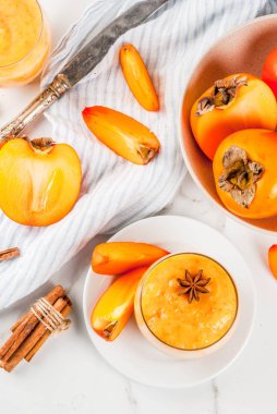 Trabzon hurması meyve yüzlü