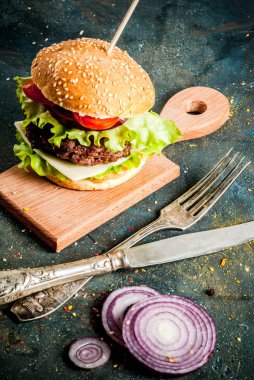 Lezzetli et ve peynir Burger 