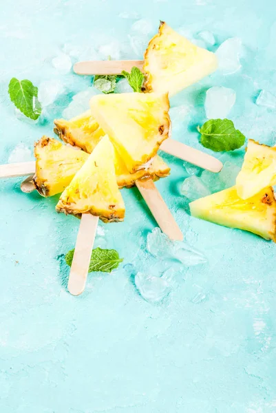 Pineapple popsicle sticks — Stock Photo, Image