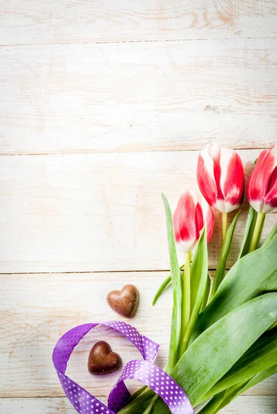 Sfondo con fiori di tulipano — Foto Stock