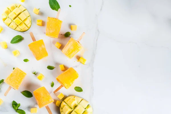 Popsicles, Frozen mango smoothie