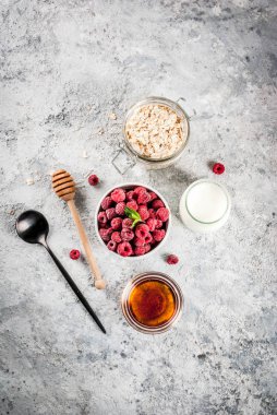 Yaz kahvaltı için malzemeler