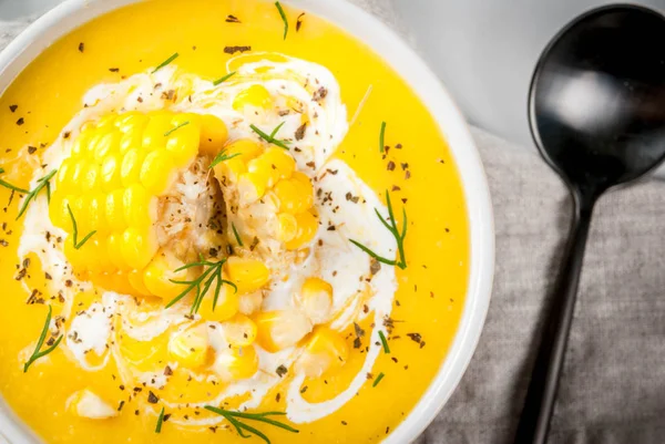 Geleneksel sonbahar Mısır çorbası