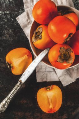 Ham olgun Trabzon hurması