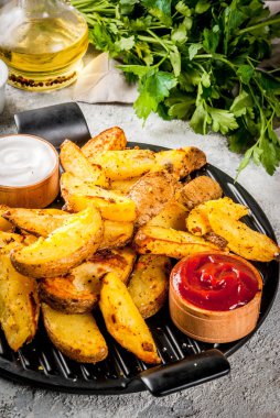 Fırında kızarmış patates