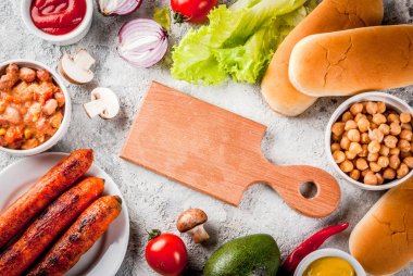 Malzemeler için farklı ev yapımı Vegan havuç sosisli sandviç, f