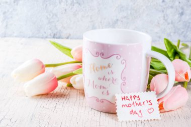 Anneler günü kavramı, tebrik kartı arka plan. Çiçek Lale o