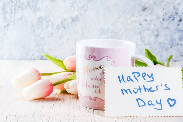 Mother's Day concept, greeting card background. Flowers tulips o — Stock Photo, Image