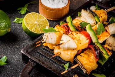 Izgara Paneer Tikka peynir kebap