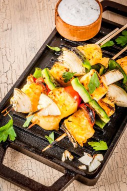 Izgara Paneer Tikka peynir kebap