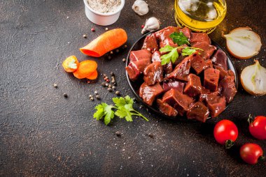 Ham sığır eti karaciğer dilimlenmiş