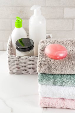 Temiz havlular yığını