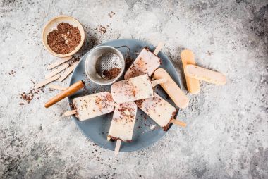 Tiramisu çubuklu dondurmayı dondurma