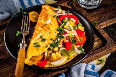 Sebze ile doldurulmuş omlet